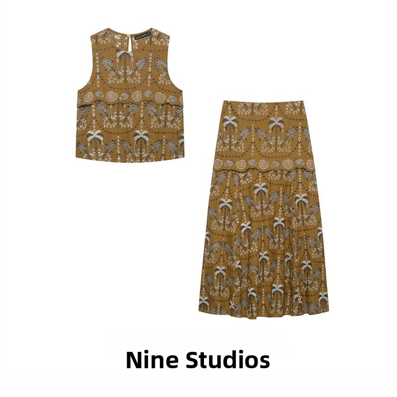 Midi Skirt Floral - NINE ZAR レディースファッションセット ノースリーブベスト 花柄プリント ミディスカート